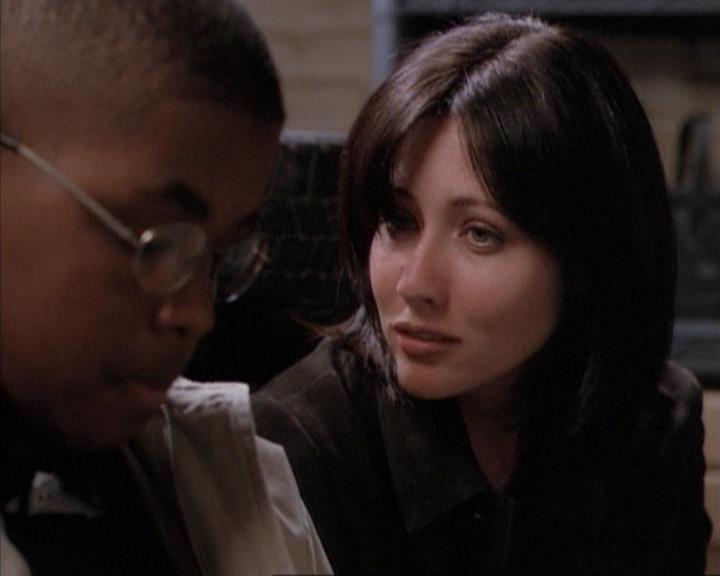 Charmed-Online-dot-net_114SecretsAndGuys1494.jpg Charmed-Online-dot-net_114SecretsAndGuys1494.jpg