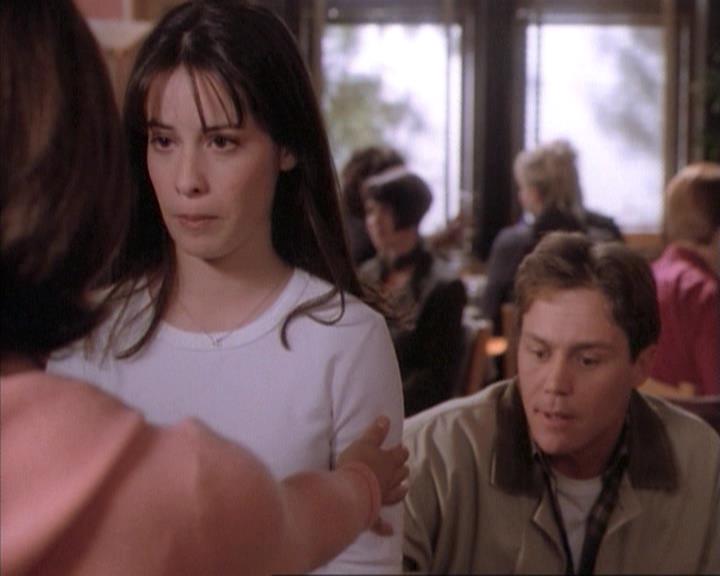 Charmed-Online-dot-net_114SecretsAndGuys1575.jpg Charmed-Online-dot-net_114SecretsAndGuys1575.jpg