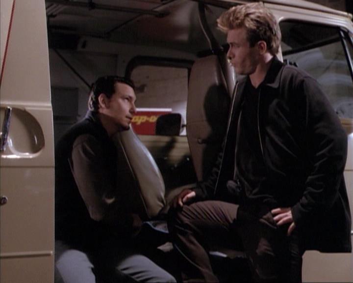 Charmed-Online-dot-net_114SecretsAndGuys1822.jpg Charmed-Online-dot-net_114SecretsAndGuys1822.jpg