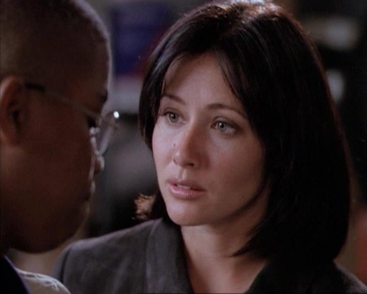 Charmed-Online-dot-net_114SecretsAndGuys1853.jpg Charmed-Online-dot-net_114SecretsAndGuys1853.jpg