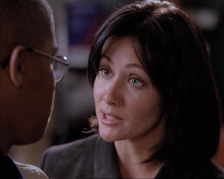 Charmed-Online-dot-net_114SecretsAndGuys1859.jpg Charmed-Online-dot-net_114SecretsAndGuys1859.jpg