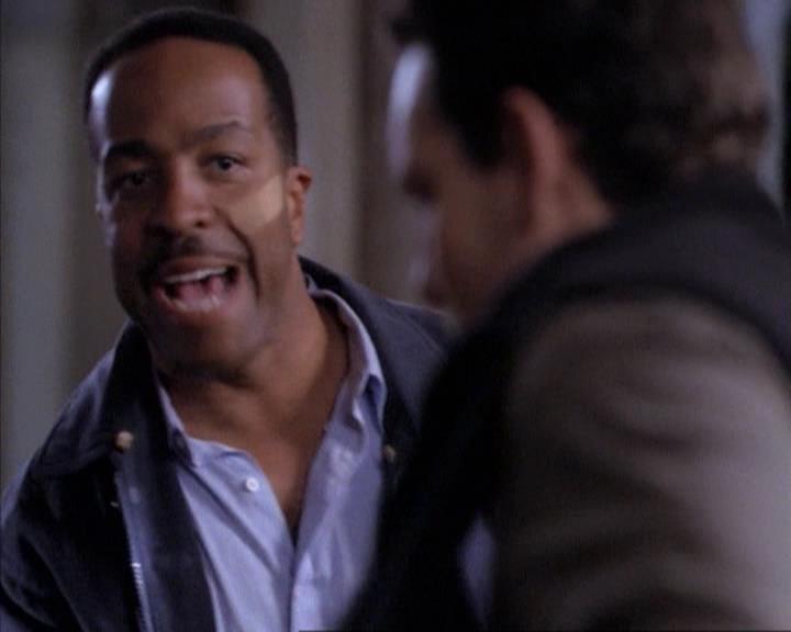 Charmed-Online-dot-net_114SecretsAndGuys1937.jpg Charmed-Online-dot-net_114SecretsAndGuys1937.jpg