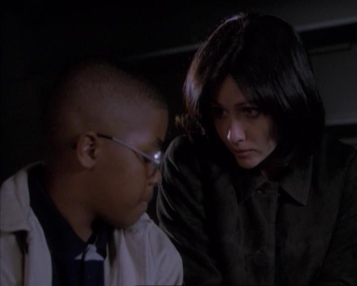 Charmed-Online-dot-net_114SecretsAndGuys1996.jpg Charmed-Online-dot-net_114SecretsAndGuys1996.jpg