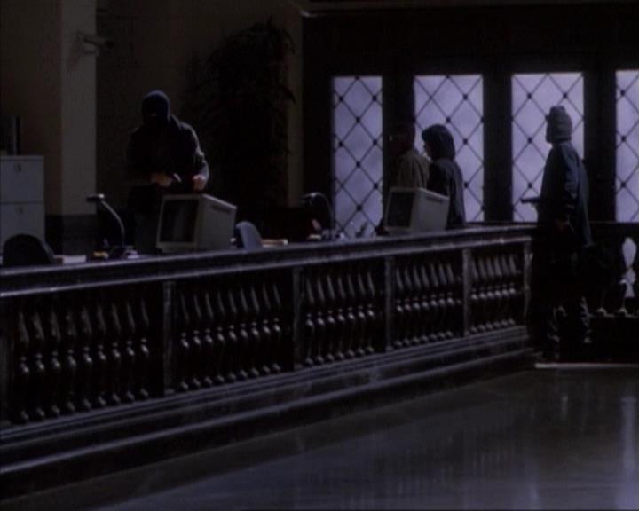 Charmed-Online-dot-net_114SecretsAndGuys2055.jpg Charmed-Online-dot-net_114SecretsAndGuys2055.jpg