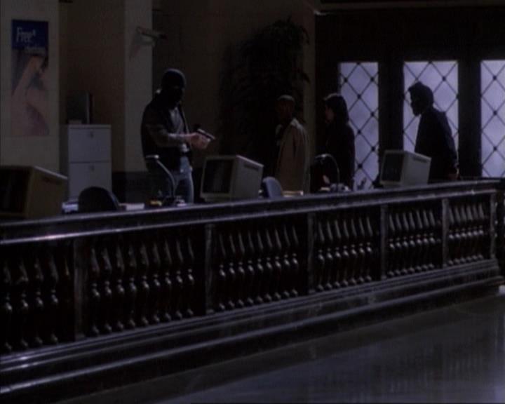 Charmed-Online-dot-net_114SecretsAndGuys2056.jpg Charmed-Online-dot-net_114SecretsAndGuys2056.jpg