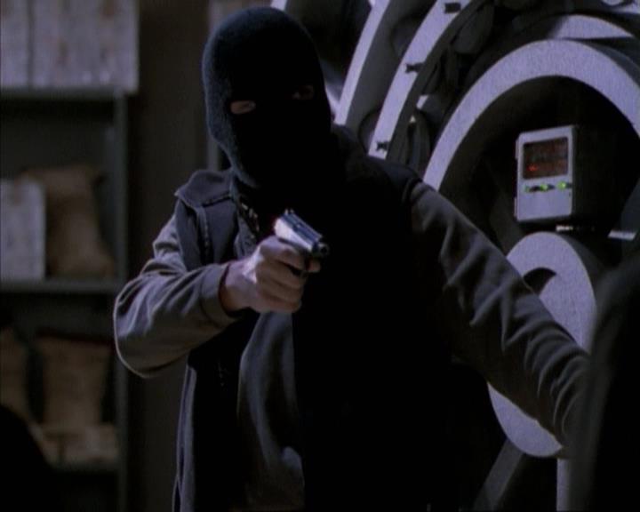 Charmed-Online-dot-net_114SecretsAndGuys2078.jpg Charmed-Online-dot-net_114SecretsAndGuys2078.jpg