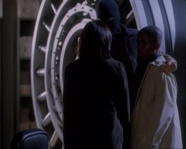 Charmed-Online-dot-net_114SecretsAndGuys2080.jpg Charmed-Online-dot-net_114SecretsAndGuys2080.jpg