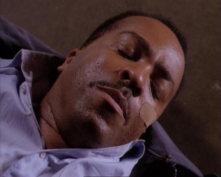 Charmed-Online-dot-net_114SecretsAndGuys2168.jpg Charmed-Online-dot-net_114SecretsAndGuys2168.jpg