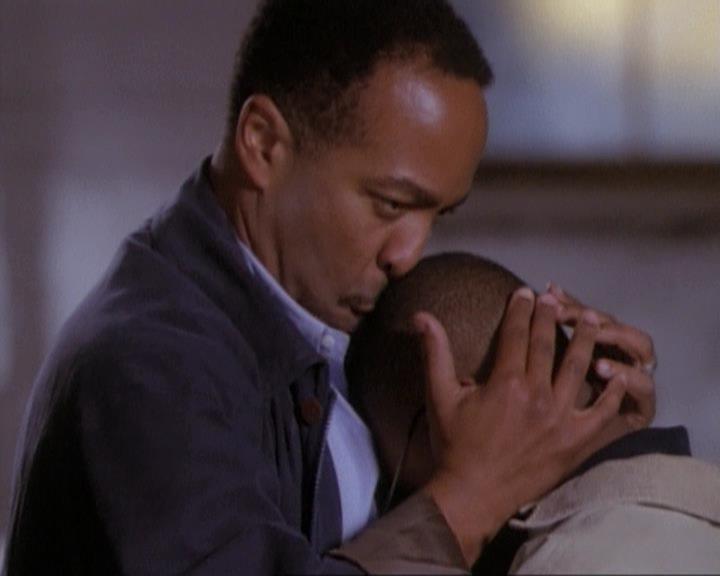 Charmed-Online-dot-net_114SecretsAndGuys2232.jpg Charmed-Online-dot-net_114SecretsAndGuys2232.jpg