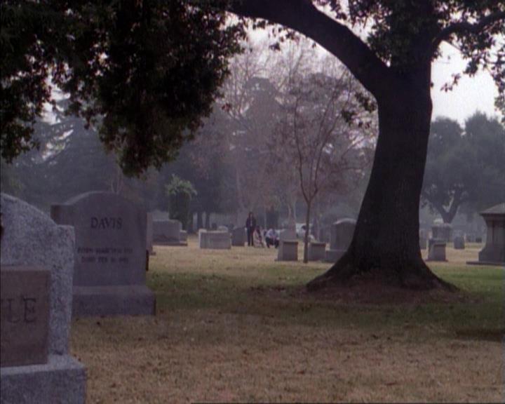 Charmed-Online-dot-net_114SecretsAndGuys2251.jpg Charmed-Online-dot-net_114SecretsAndGuys2251.jpg