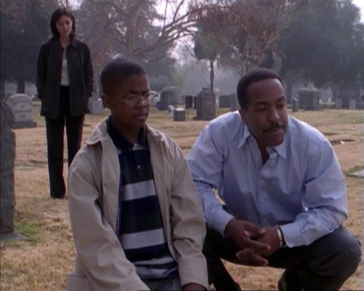 Charmed-Online-dot-net_114SecretsAndGuys2260.jpg Charmed-Online-dot-net_114SecretsAndGuys2260.jpg