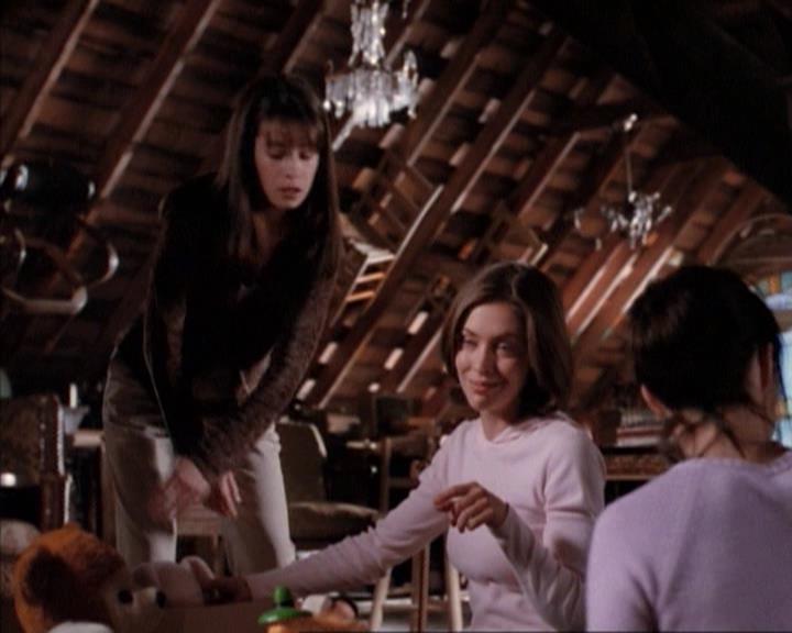 Charmed-Online-dot-net_114SecretsAndGuys2317.jpg Charmed-Online-dot-net_114SecretsAndGuys2317.jpg