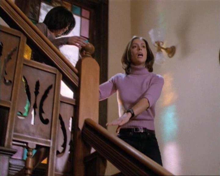 Charmed-Online-dot-net_115IsThereAWoogyInTheHouse0017.jpg