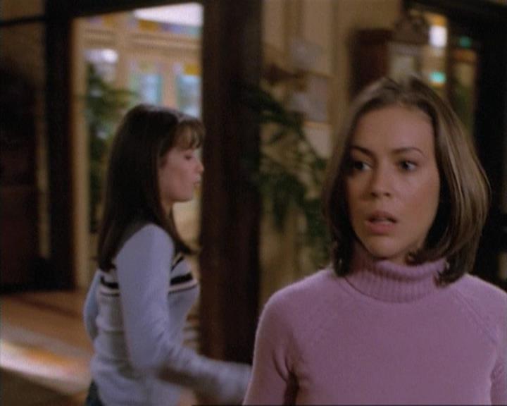Charmed-Online-dot-net_115IsThereAWoogyInTheHouse0021.jpg Charmed-Online-dot-net_115IsThereAWoogyInTheHouse0021.jpg