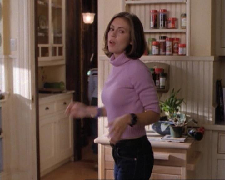 Charmed-Online-dot-net_115IsThereAWoogyInTheHouse0059.jpg Charmed-Online-dot-net_115IsThereAWoogyInTheHouse0059.jpg