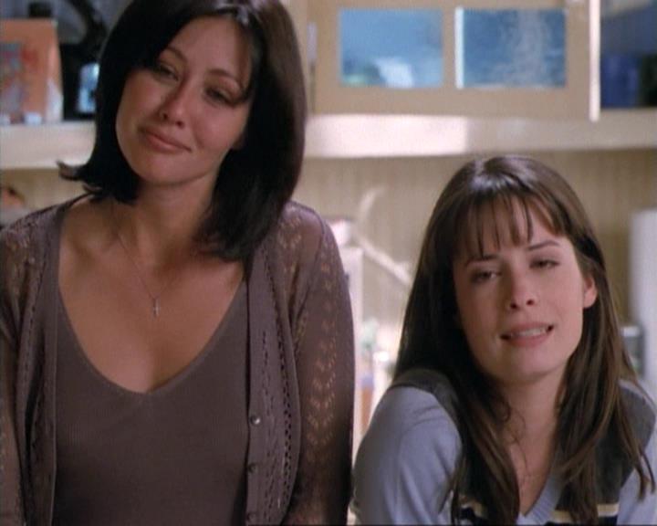 Charmed-Online-dot-net_115IsThereAWoogyInTheHouse0114.jpg Charmed-Online-dot-net_115IsThereAWoogyInTheHouse0114.jpg