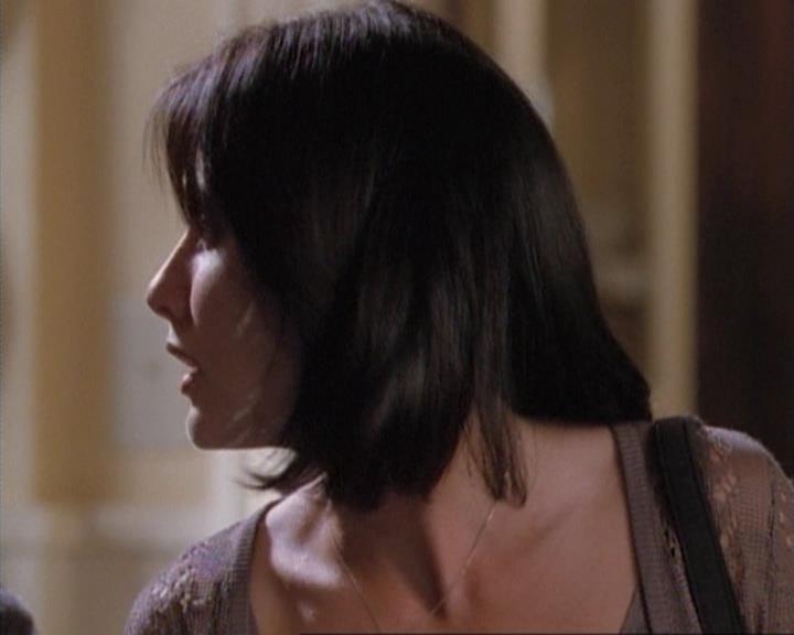 Charmed-Online-dot-net_115IsThereAWoogyInTheHouse0232.jpg Charmed-Online-dot-net_115IsThereAWoogyInTheHouse0232.jpg