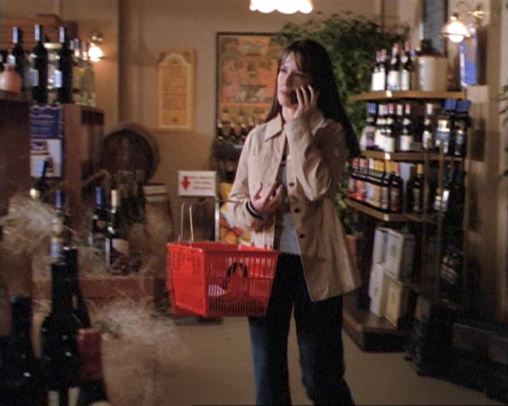 Charmed-Online-dot-net_115IsThereAWoogyInTheHouse0478.jpg Charmed-Online-dot-net_115IsThereAWoogyInTheHouse0478.jpg