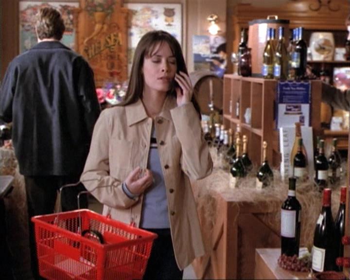 Charmed-Online-dot-net_115IsThereAWoogyInTheHouse0483.jpg Charmed-Online-dot-net_115IsThereAWoogyInTheHouse0483.jpg