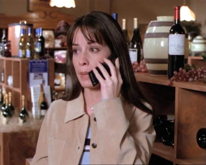 Charmed-Online-dot-net_115IsThereAWoogyInTheHouse0488.jpg Charmed-Online-dot-net_115IsThereAWoogyInTheHouse0488.jpg