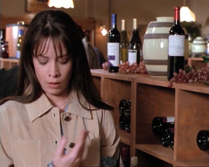 Charmed-Online-dot-net_115IsThereAWoogyInTheHouse0489.jpg Charmed-Online-dot-net_115IsThereAWoogyInTheHouse0489.jpg