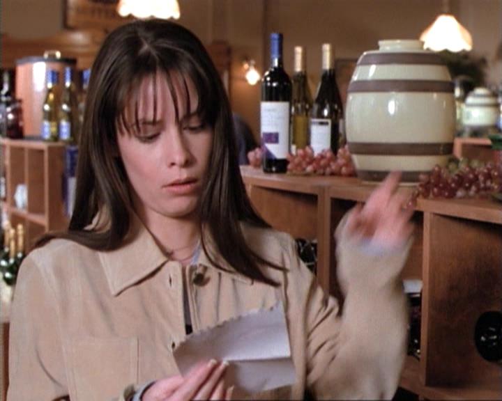 Charmed-Online-dot-net_115IsThereAWoogyInTheHouse0491.jpg Charmed-Online-dot-net_115IsThereAWoogyInTheHouse0491.jpg