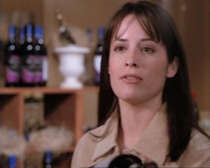 Charmed-Online-dot-net_115IsThereAWoogyInTheHouse0503.jpg Charmed-Online-dot-net_115IsThereAWoogyInTheHouse0503.jpg