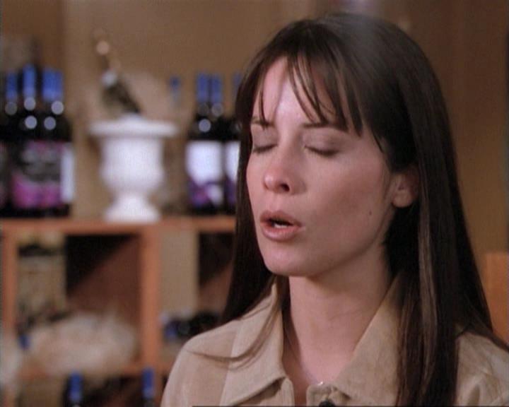 Charmed-Online-dot-net_115IsThereAWoogyInTheHouse0515.jpg Charmed-Online-dot-net_115IsThereAWoogyInTheHouse0515.jpg