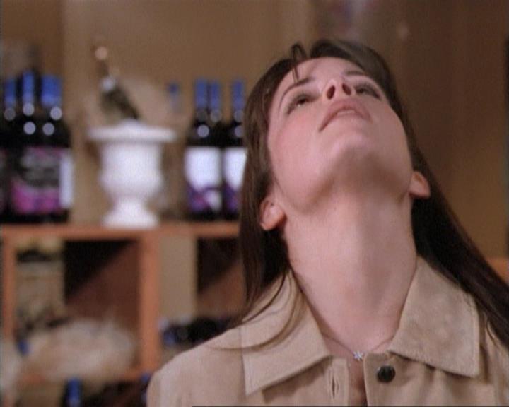 Charmed-Online-dot-net_115IsThereAWoogyInTheHouse0523.jpg Charmed-Online-dot-net_115IsThereAWoogyInTheHouse0523.jpg