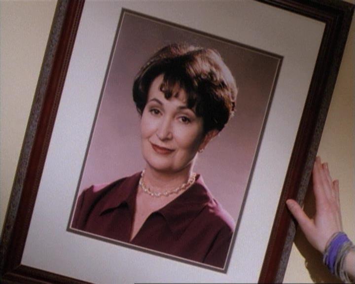 Charmed-Online-dot-net_115IsThereAWoogyInTheHouse0564.jpg Charmed-Online-dot-net_115IsThereAWoogyInTheHouse0564.jpg