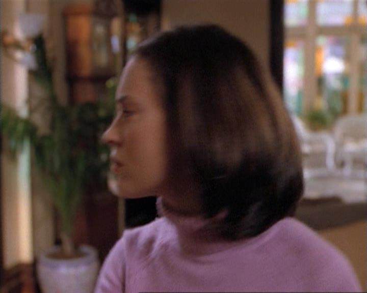 Charmed-Online-dot-net_115IsThereAWoogyInTheHouse0567.jpg Charmed-Online-dot-net_115IsThereAWoogyInTheHouse0567.jpg