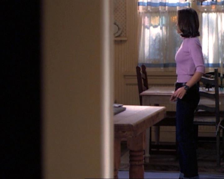Charmed-Online-dot-net_115IsThereAWoogyInTheHouse0571.jpg Charmed-Online-dot-net_115IsThereAWoogyInTheHouse0571.jpg