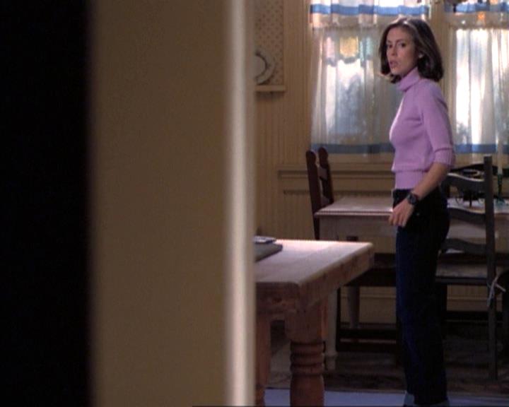 Charmed-Online-dot-net_115IsThereAWoogyInTheHouse0573.jpg Charmed-Online-dot-net_115IsThereAWoogyInTheHouse0573.jpg