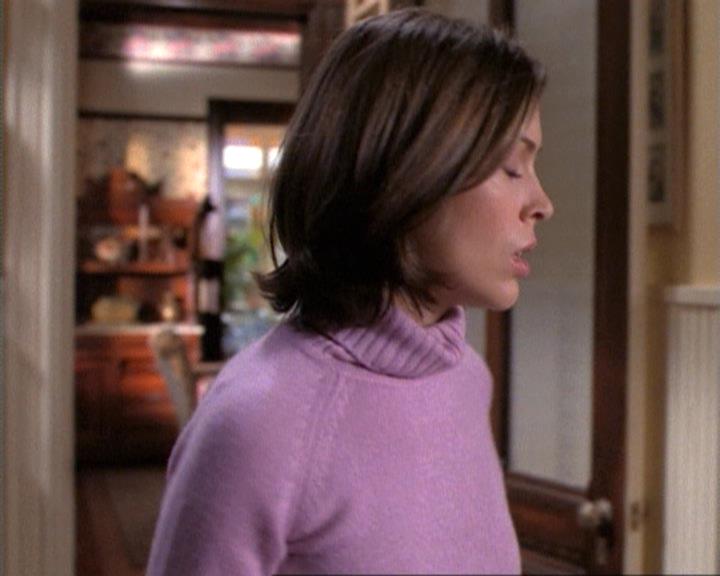 Charmed-Online-dot-net_115IsThereAWoogyInTheHouse0576.jpg Charmed-Online-dot-net_115IsThereAWoogyInTheHouse0576.jpg