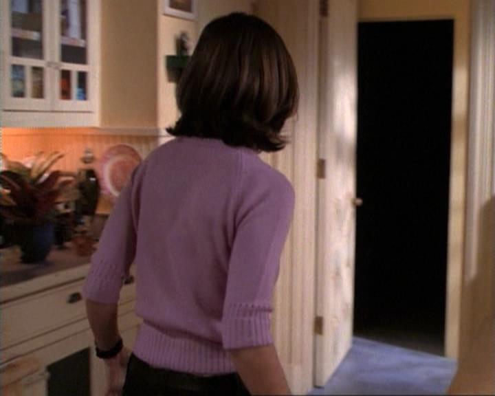 Charmed-Online-dot-net_115IsThereAWoogyInTheHouse0578.jpg Charmed-Online-dot-net_115IsThereAWoogyInTheHouse0578.jpg
