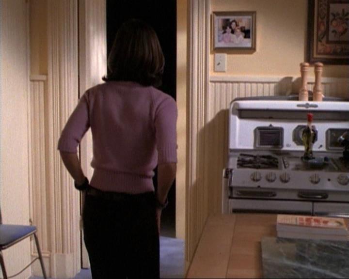 Charmed-Online-dot-net_115IsThereAWoogyInTheHouse0579.jpg Charmed-Online-dot-net_115IsThereAWoogyInTheHouse0579.jpg