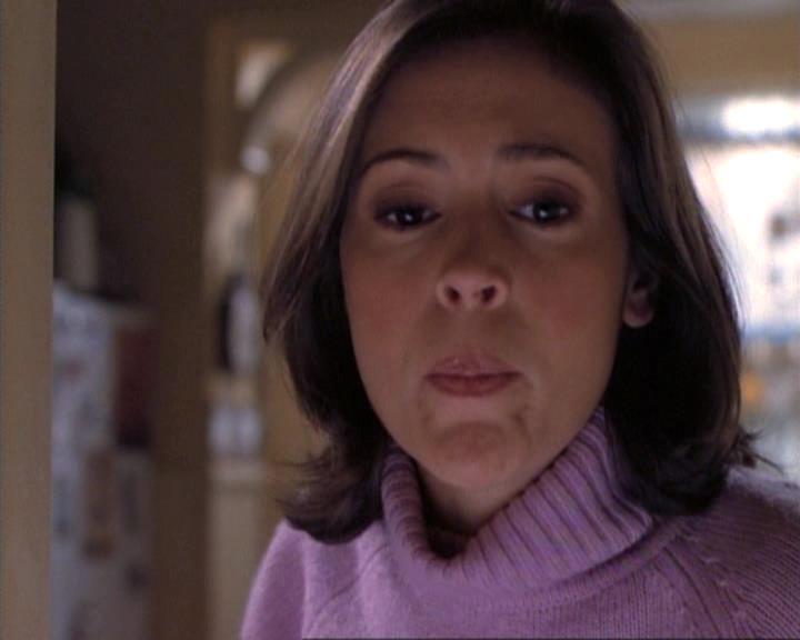 Charmed-Online-dot-net_115IsThereAWoogyInTheHouse0621.jpg Charmed-Online-dot-net_115IsThereAWoogyInTheHouse0621.jpg