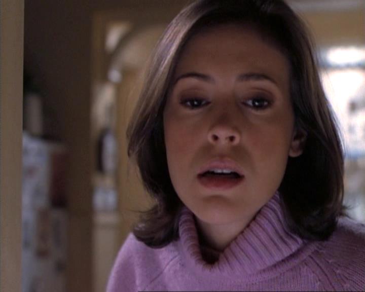 Charmed-Online-dot-net_115IsThereAWoogyInTheHouse0624.jpg