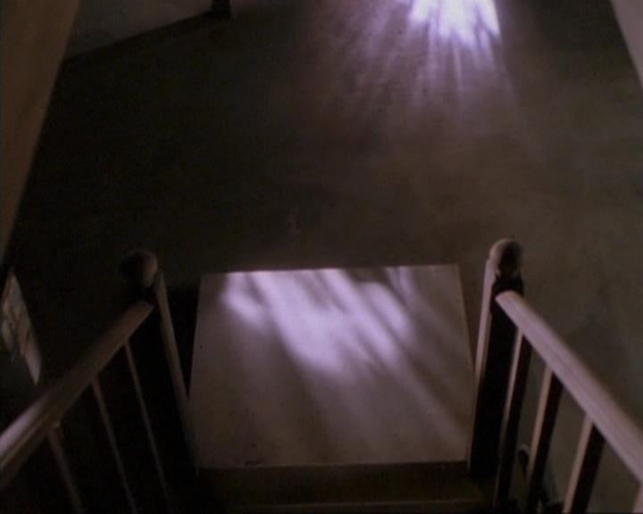 Charmed-Online-dot-net_115IsThereAWoogyInTheHouse0643.jpg Charmed-Online-dot-net_115IsThereAWoogyInTheHouse0643.jpg