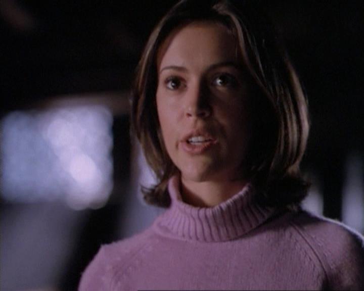 Charmed-Online-dot-net_115IsThereAWoogyInTheHouse0655.jpg Charmed-Online-dot-net_115IsThereAWoogyInTheHouse0655.jpg