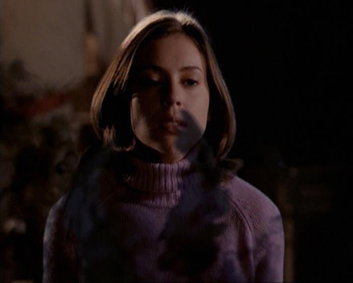 Charmed-Online-dot-net_115IsThereAWoogyInTheHouse0672.jpg Charmed-Online-dot-net_115IsThereAWoogyInTheHouse0672.jpg