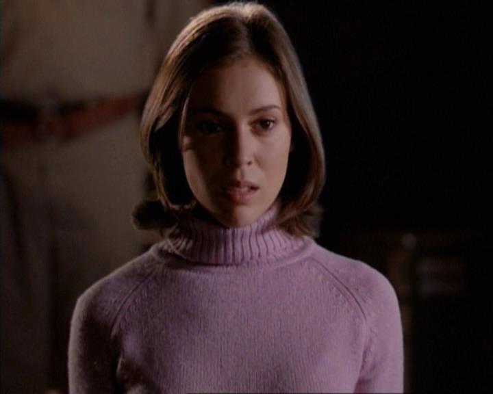 Charmed-Online-dot-net_115IsThereAWoogyInTheHouse0681.jpg