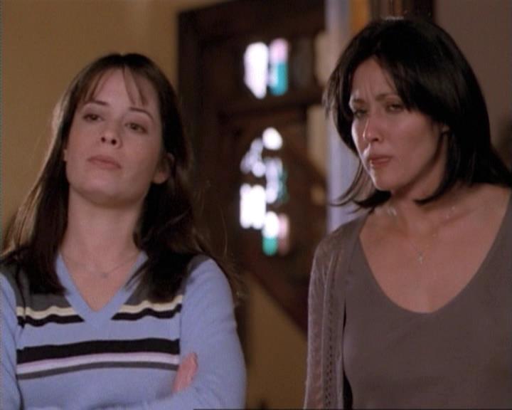 Charmed-Online-dot-net_115IsThereAWoogyInTheHouse0819.jpg Charmed-Online-dot-net_115IsThereAWoogyInTheHouse0819.jpg