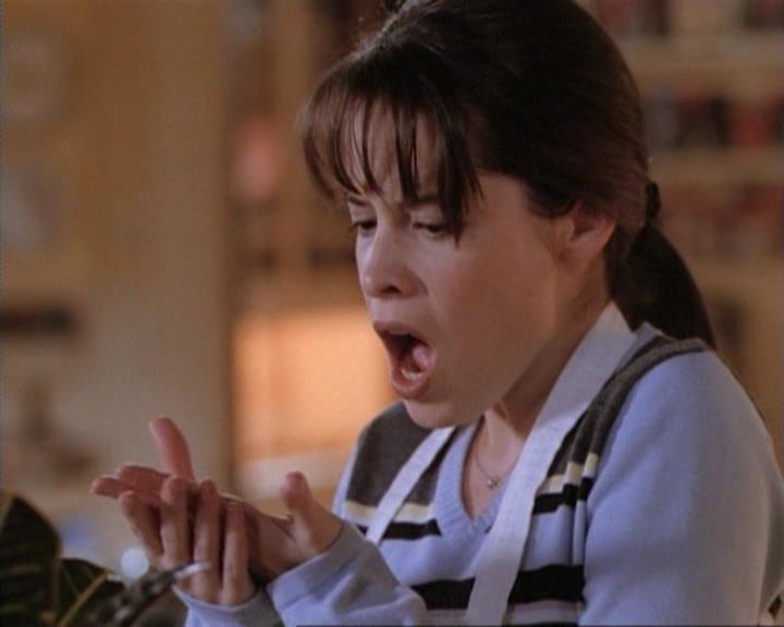 Charmed-Online-dot-net_115IsThereAWoogyInTheHouse0927.jpg Charmed-Online-dot-net_115IsThereAWoogyInTheHouse0927.jpg