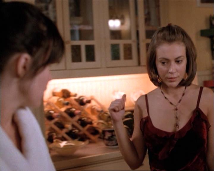 Charmed-Online-dot-net_115IsThereAWoogyInTheHouse0971.jpg