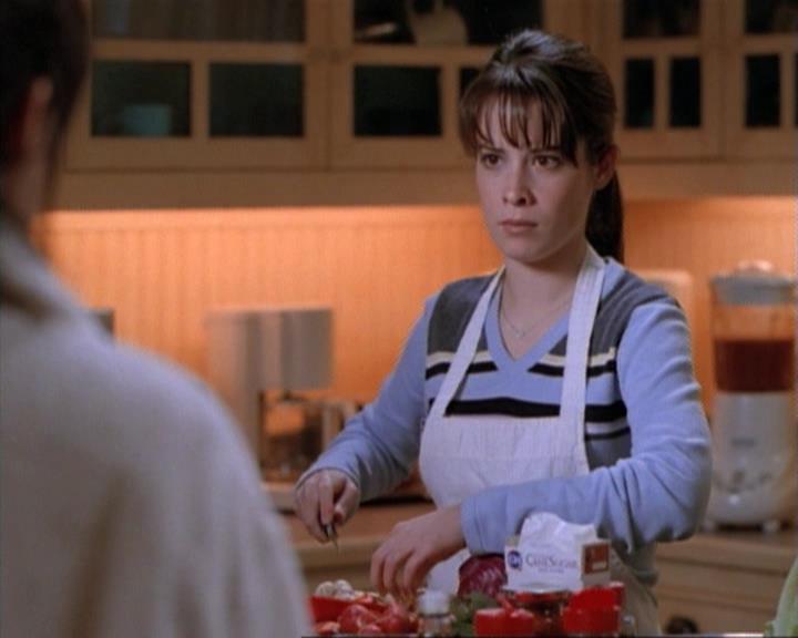 Charmed-Online-dot-net_115IsThereAWoogyInTheHouse0976.jpg