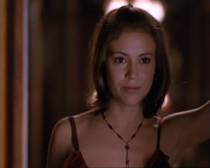 Charmed-Online-dot-net_115IsThereAWoogyInTheHouse0983.jpg