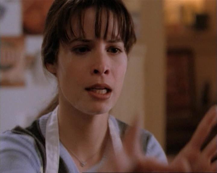 Charmed-Online-dot-net_115IsThereAWoogyInTheHouse1054.jpg Charmed-Online-dot-net_115IsThereAWoogyInTheHouse1054.jpg