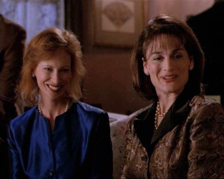 Charmed-Online-dot-net_115IsThereAWoogyInTheHouse1063.jpg Charmed-Online-dot-net_115IsThereAWoogyInTheHouse1063.jpg