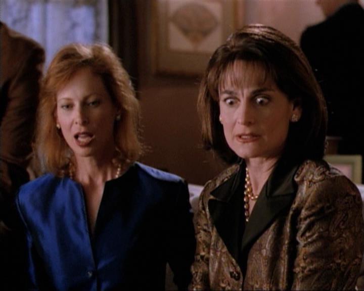 Charmed-Online-dot-net_115IsThereAWoogyInTheHouse1067.jpg Charmed-Online-dot-net_115IsThereAWoogyInTheHouse1067.jpg